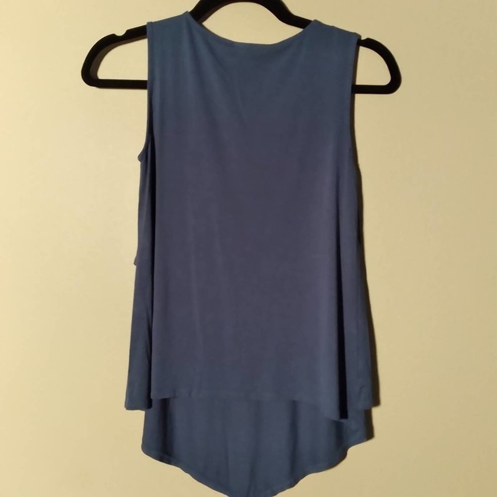 Alfani Navy Blue Tiered Sleeveless Blouse Size Small - Picture 6 of 7